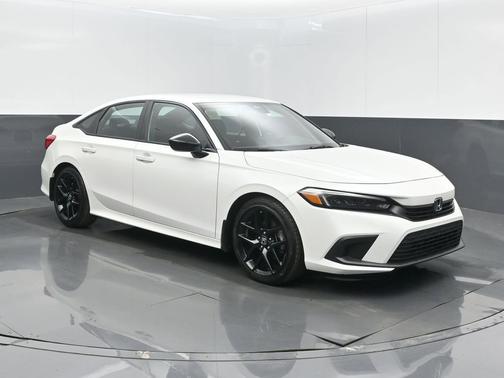 Platinum White Pearl 2024 Honda Civic