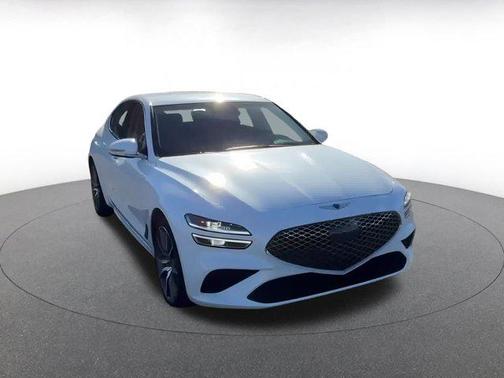2025 Genesis G70 2.5T RWD