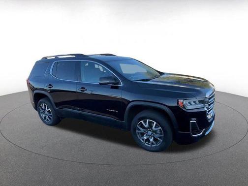2023 GMC Acadia FWD SLT