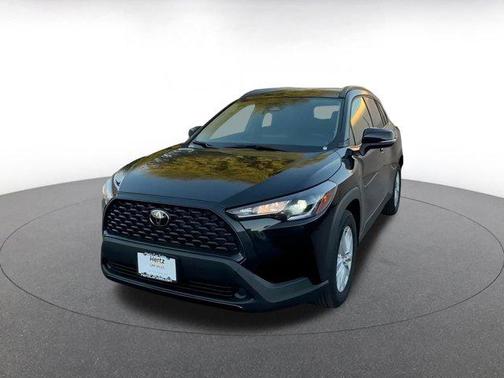 2025 Toyota Corolla Cross LE