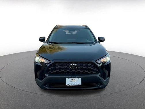 2025 Toyota Corolla Cross LE