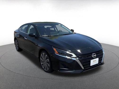 2024 Nissan Altima 2.5 SL