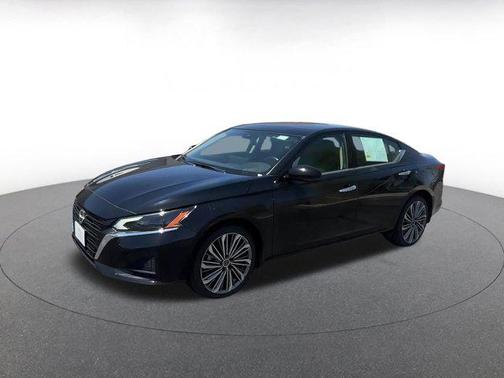 2024 Nissan Altima 2.5 SL