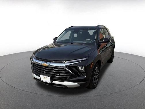 Mosaic Black Metallic 2025 Chevrolet Trailblazer LT