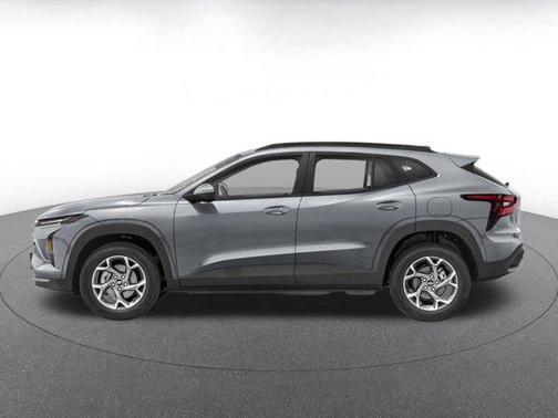 Sterling Gray Metallic 2025 Chevrolet Trax LT
