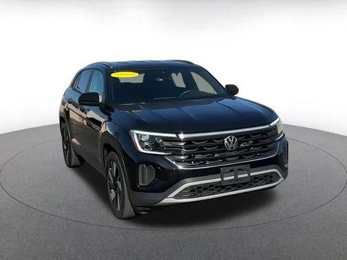 2024 Volkswagen Atlas Cross Sport 2.0T SE w/Technology 4MOTION