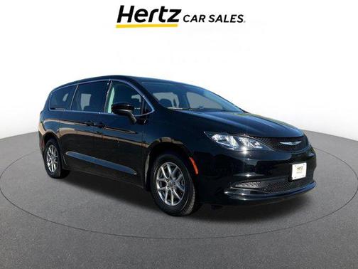 2024 Chrysler Voyager LX