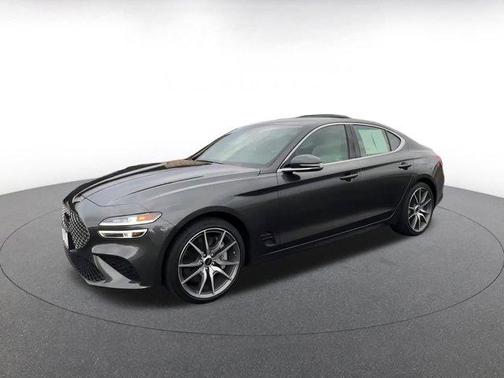 2025 Genesis G70 2.5T RWD