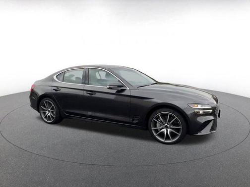 2025 Genesis G70 2.5T RWD