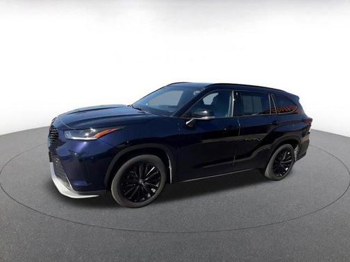 2025 Toyota Highlander XSE