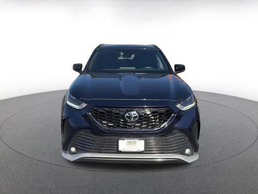 2025 Toyota Highlander XSE