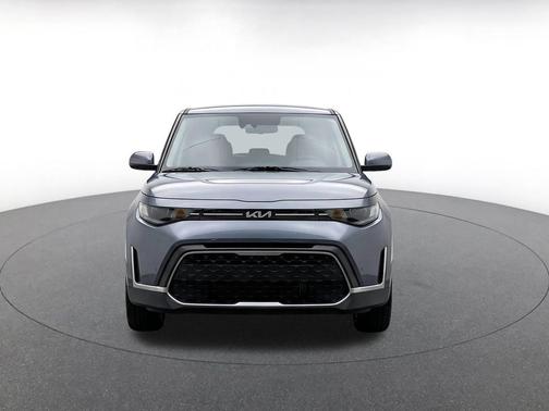 Gravity Gray 2025 Kia Soul LX