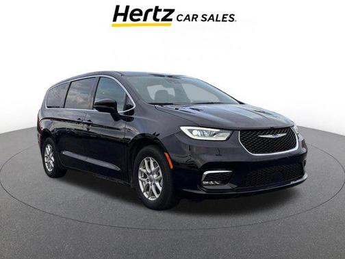 2025 Chrysler Pacifica L