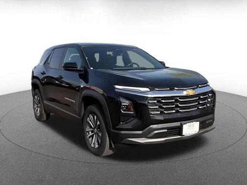 Mosaic Black Metallic 2025 Chevrolet Equinox 1LT