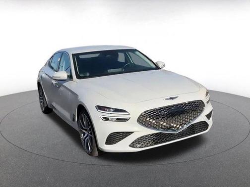 2025 Genesis G70 2.5T RWD