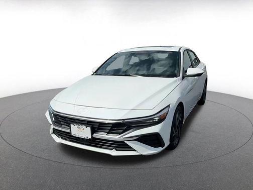 2025 Hyundai ELANTRA HEV Limited
