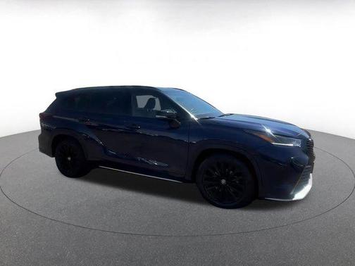 2024 Toyota Highlander XSE