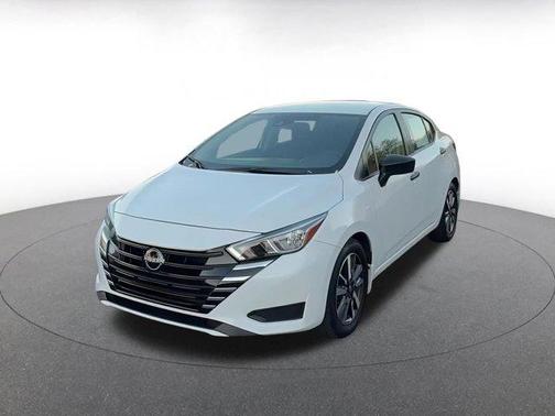 2024 Nissan Versa 1.6 S