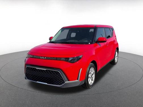 Inferno Red 2025 Kia Soul LX