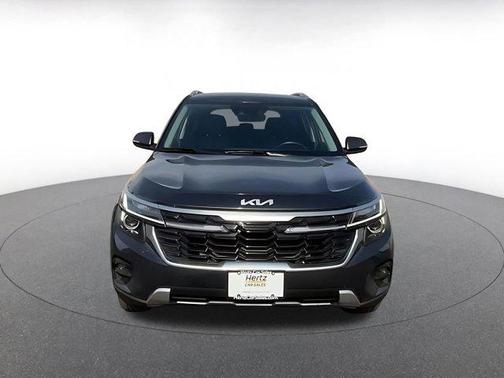 Gravity Gray 2025 Kia Seltos S