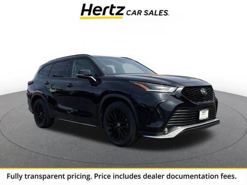 Midnight Black Metallic 2024 Toyota Highlander XSE