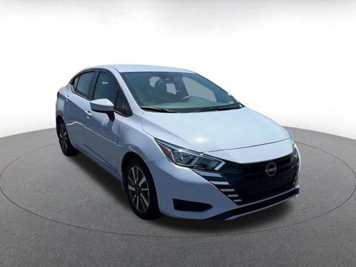 2024 Nissan Versa 1.6 SV