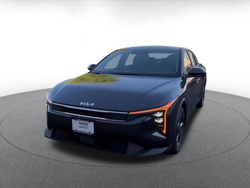 Interstellar Gray 2025 Kia K4 LXS