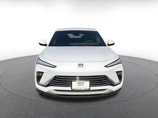 Summit White 2025 Buick Envista Preferred FWD