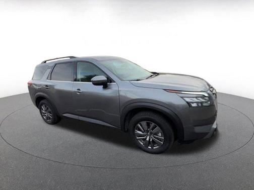 2025 Nissan Pathfinder SV FWD