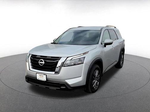 2025 Nissan Pathfinder SV FWD