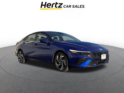 2025 Hyundai ELANTRA SEL