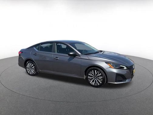 Gun Metallic 2026 Nissan Altima SV FWD