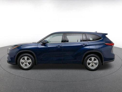 Blueprint 2025 Toyota Highlander LE