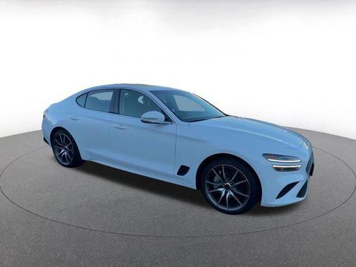 2025 Genesis G70 2.5T RWD