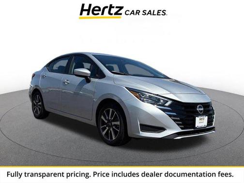 Brilliant Silver Metallic 2025 Nissan Versa 1.6 SV