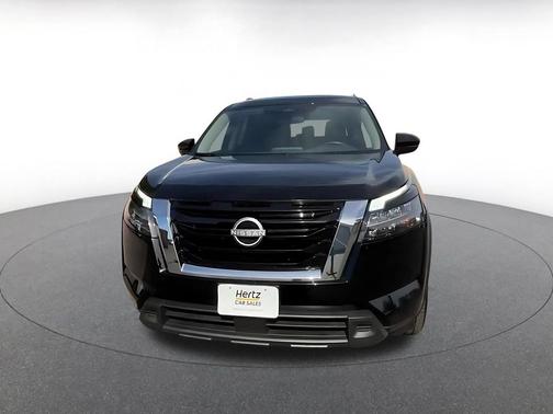 Super Black 2025 Nissan Pathfinder SV FWD