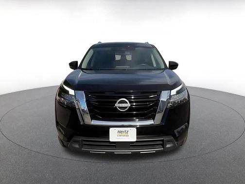 Super Black 2025 Nissan Pathfinder SV FWD