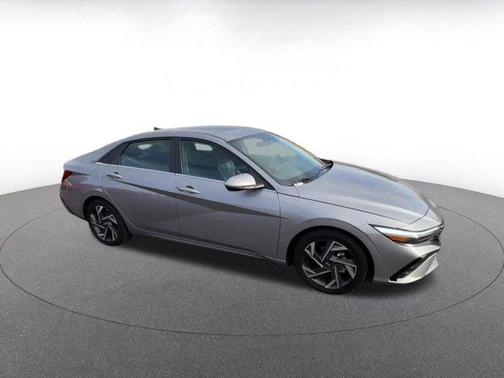 2025 Hyundai ELANTRA HEV Limited