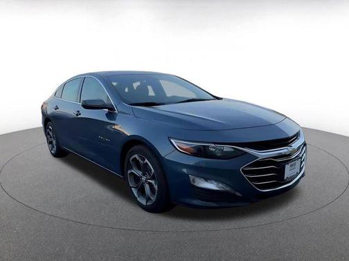 Lakeshore Blue Metallic 2024 Chevrolet Malibu FWD 1LT