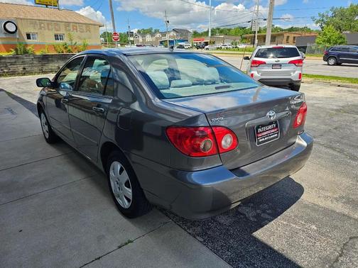 Gray 2005 Toyota Corolla CE