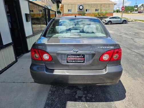 Gray 2005 Toyota Corolla CE