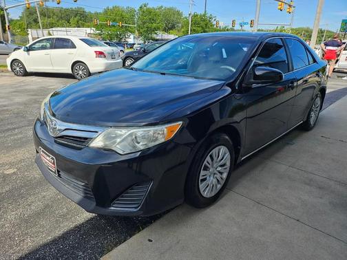 Gray 2012 Toyota Camry SE Limited Edition