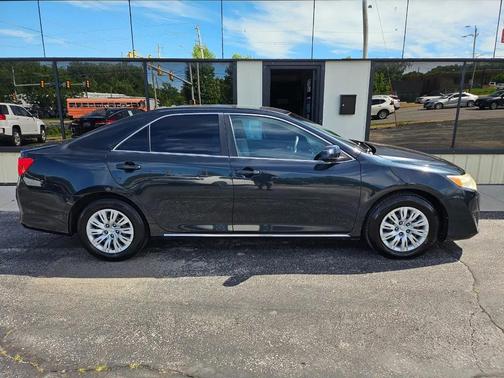 Gray 2012 Toyota Camry SE Limited Edition