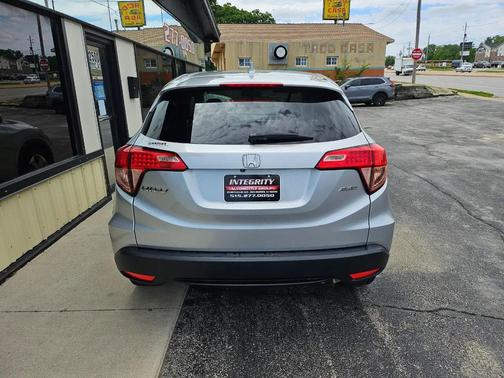 Silver 2016 Honda HR-V EX
