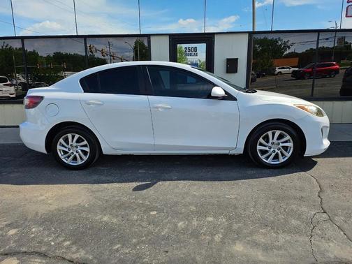 White 2012 Mazda Mazda3 i Touring