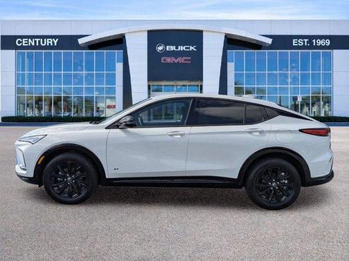 Summit White 2026 Buick Envista Sport Touring