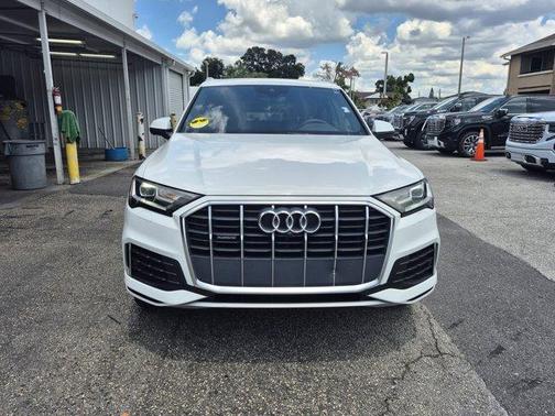 Carrara White 2021 Audi Q7 45 Premium Plus