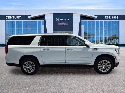 Summit White 2025 GMC Yukon XL Denali