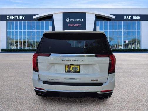 Summit White 2025 GMC Yukon XL Denali
