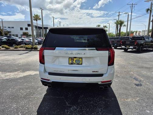 Summit White 2025 GMC Yukon XL Denali